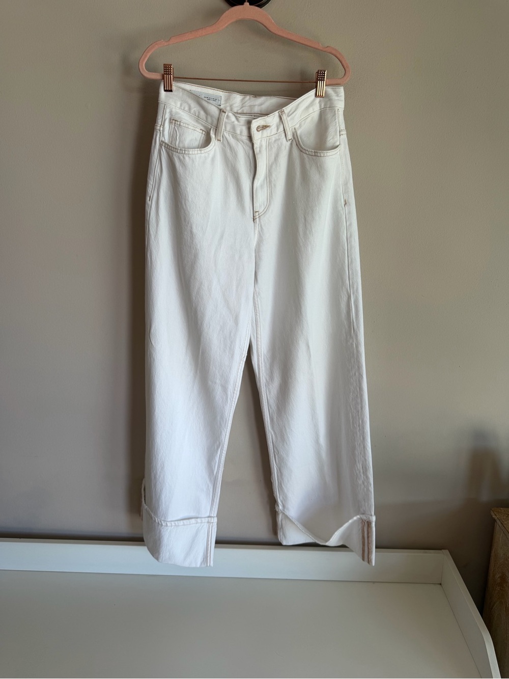 Zara White Wide Leg Cinch Back Cuffed Jeans Womens 4 High Rise Contrast Stitch